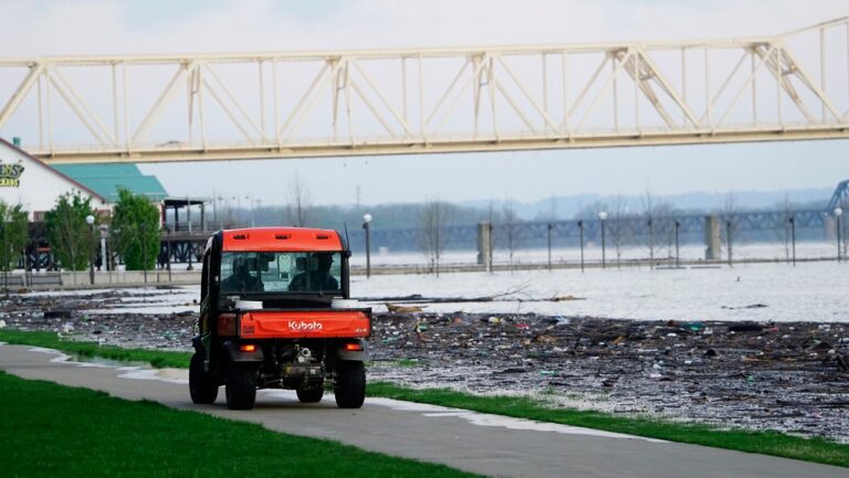 Ohio River Restoration Initiative Launched By Lawmakers